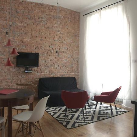 Apartment Rzeznicza วรอตซวาฟ ภายนอก รูปภาพ